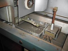 SHC BWR KS Lampenhaus Kolben und Spiegel entfernt Asbest 01.JPG